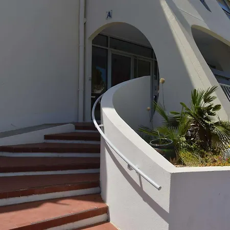 4 Pers. Avec Balcon, Piscine, Parking, Acces Direct - Grau-du-roi - Fr-1-250-157 *